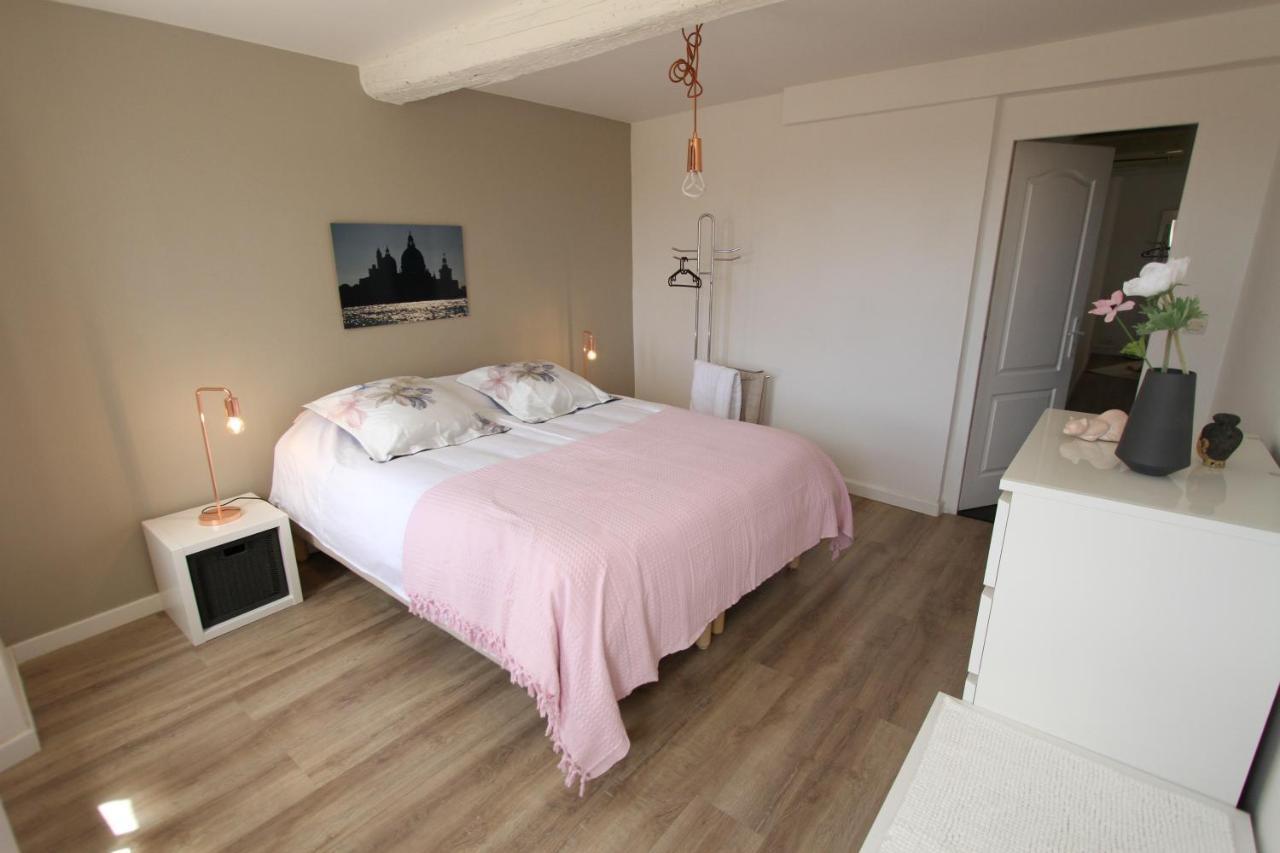 Maison Avec Piscine Et Jardin- 4 Chambres 8 Pers Cuers Exteriér fotografie