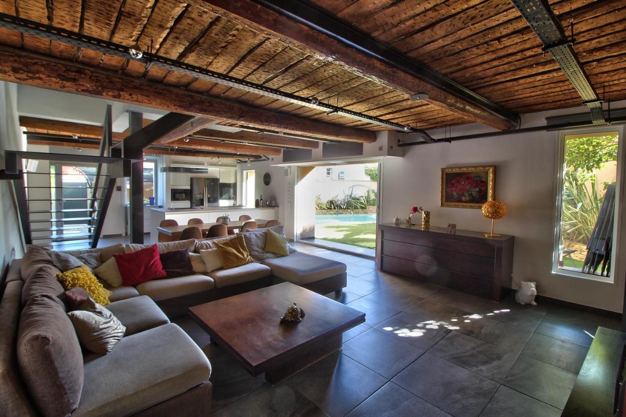 Maison Avec Piscine Et Jardin- 4 Chambres 8 Pers Cuers Exteriér fotografie